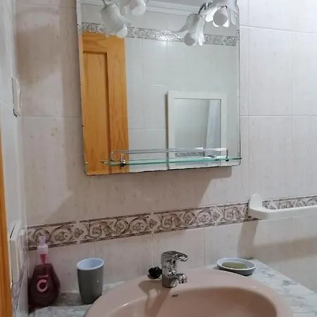 Gemuetliche In Ca100m Vom Playa Del Cura Entfernt